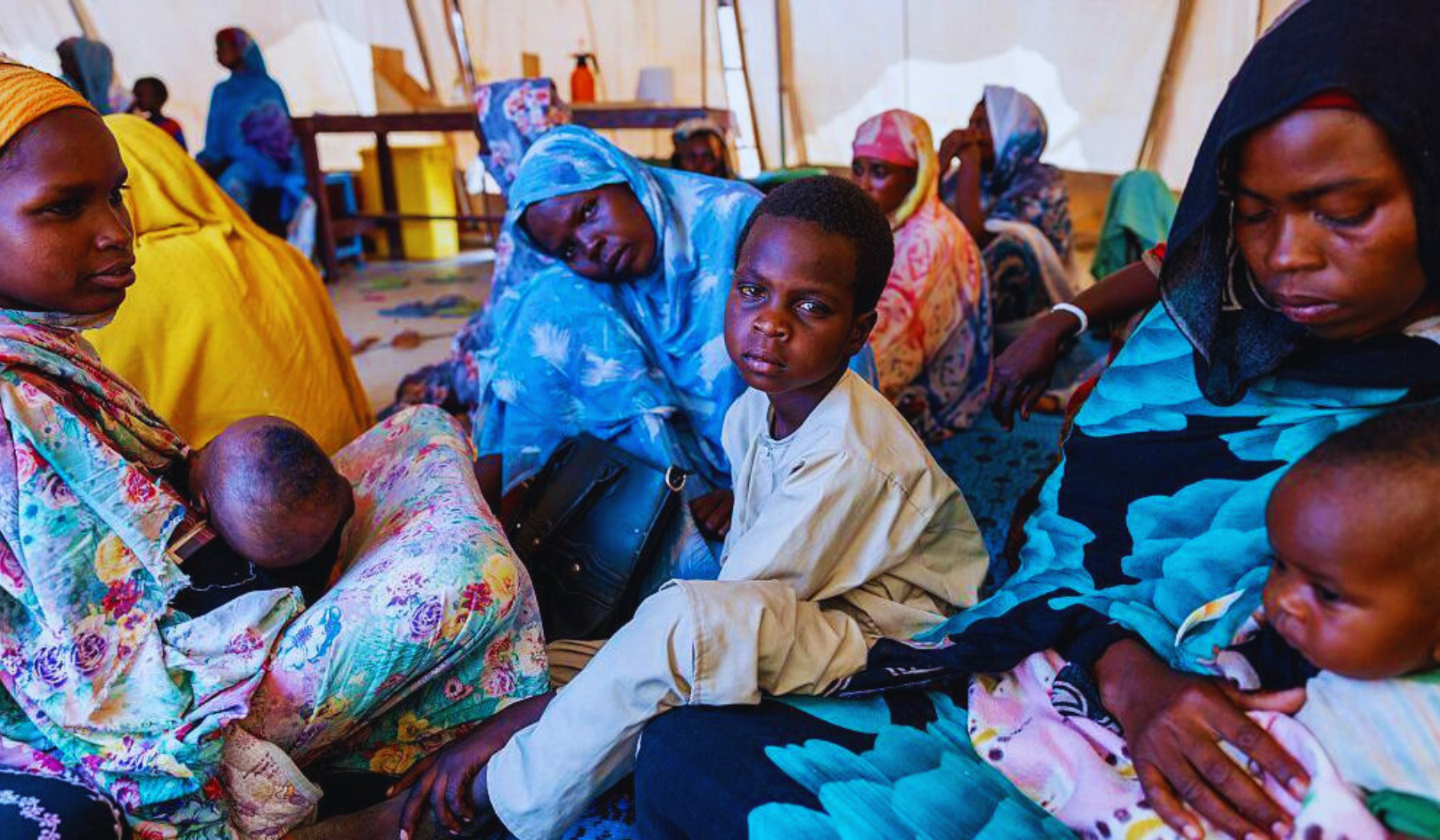 Thousands trapped in Sudan's El Fasher after RSF militia takeover amid siege. UN warns of mass killings in Darfur city. Army retreats; civilians at risk. Details inside.